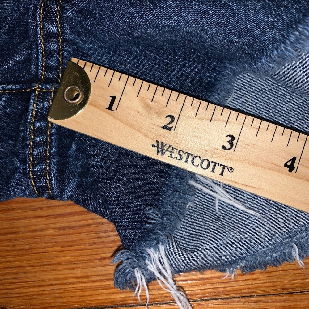 BDG tomgirl jean shorts size 30 button fly raw hem medium wash urban outfitters - Picture 6 of 15